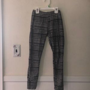 Roebuck & Co Designed Leggings